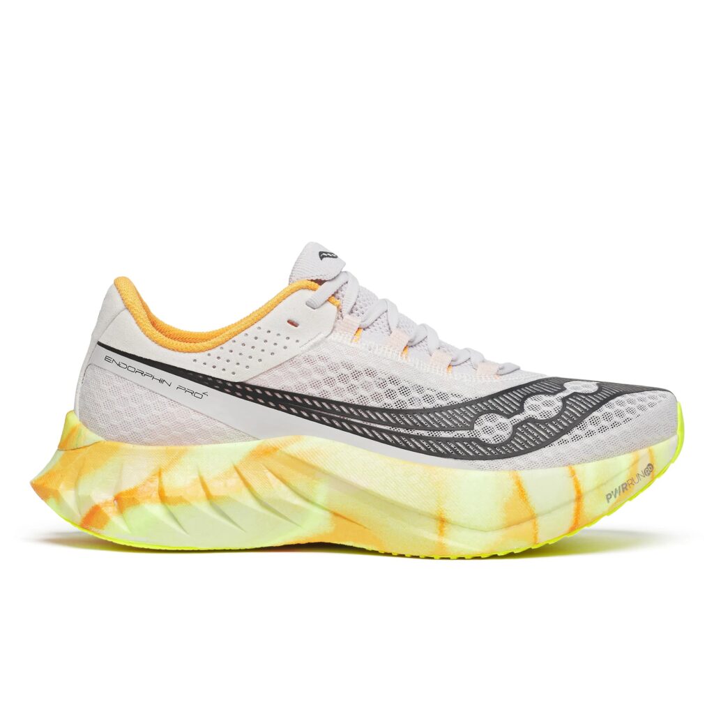 SAUCONY Endorphin PRO 4