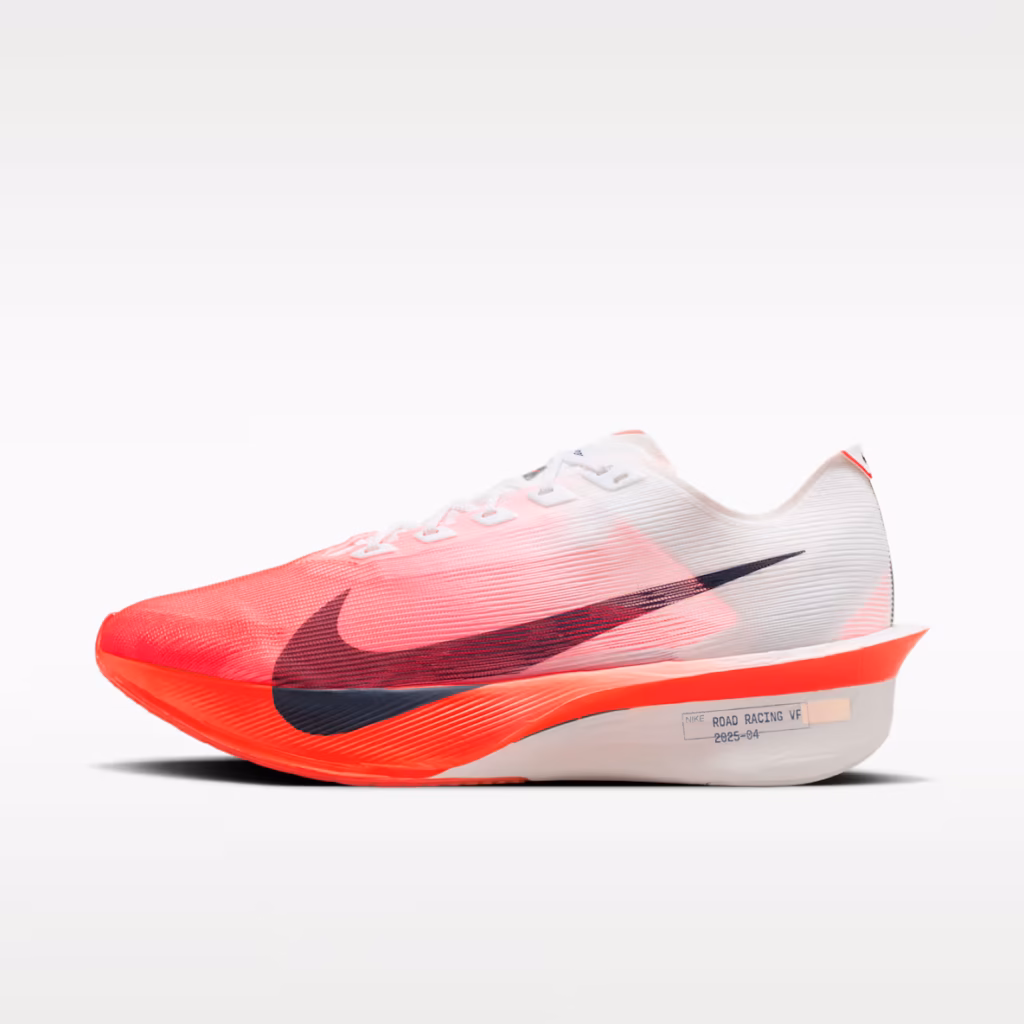NIKE Vaporfly 4