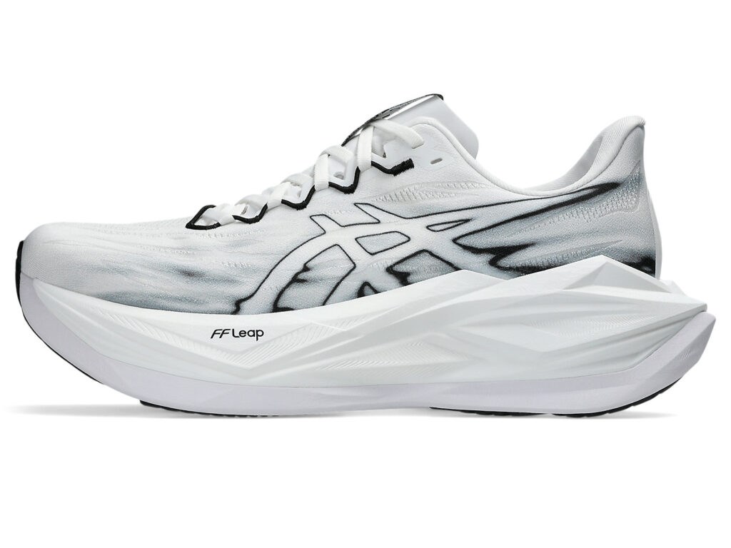 ASICS SUPERBLAST 3